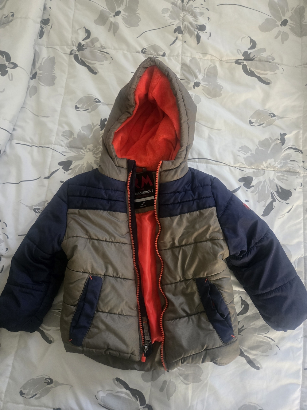 Kids Hooded Puffer Jacket - Gray & Navy with Red Lining